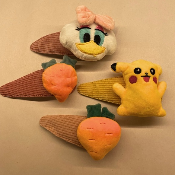 Bundle of 10 Jumbo Plush Hair Clips 30% off Bundles ☘️ - Picture 2 of 12